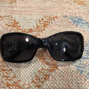 Tory Burch Sunglasses with case